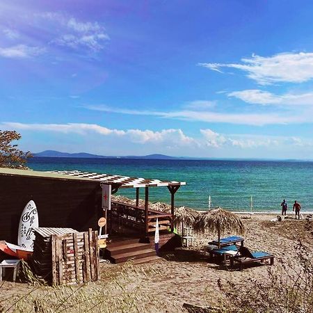 Lovely Studio Apartment On The Beach Burgas Luaran gambar